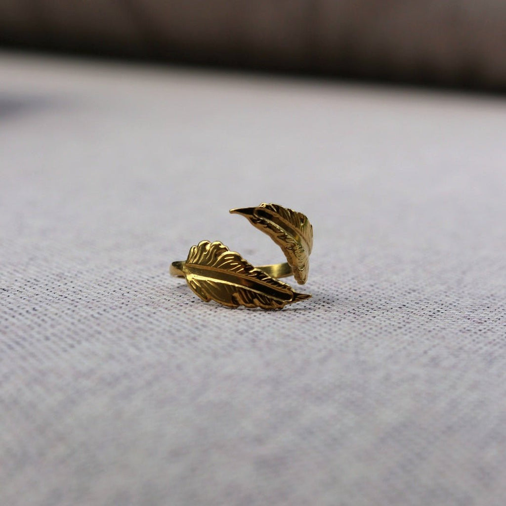 Prsten Leaves